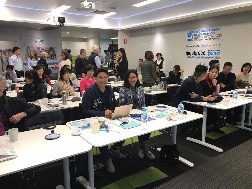 คอร์สบรรยาย Myobrace โดย Damien O’Brien