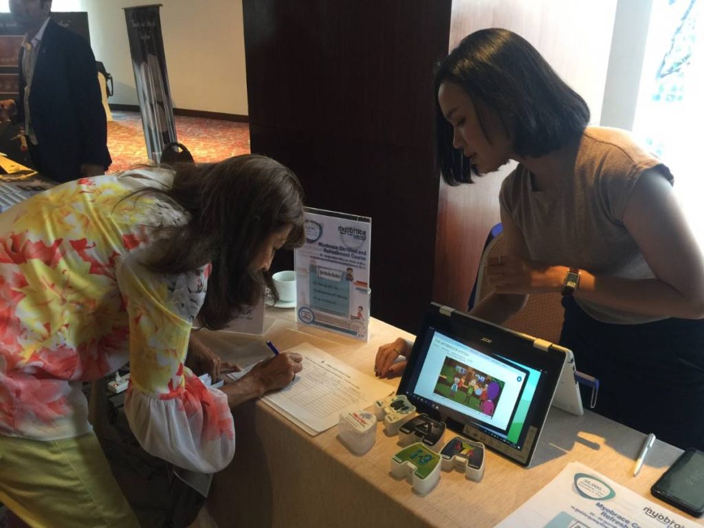 Myobrace Center ออกบูธงาน Global Summit on Early Childhood Caries