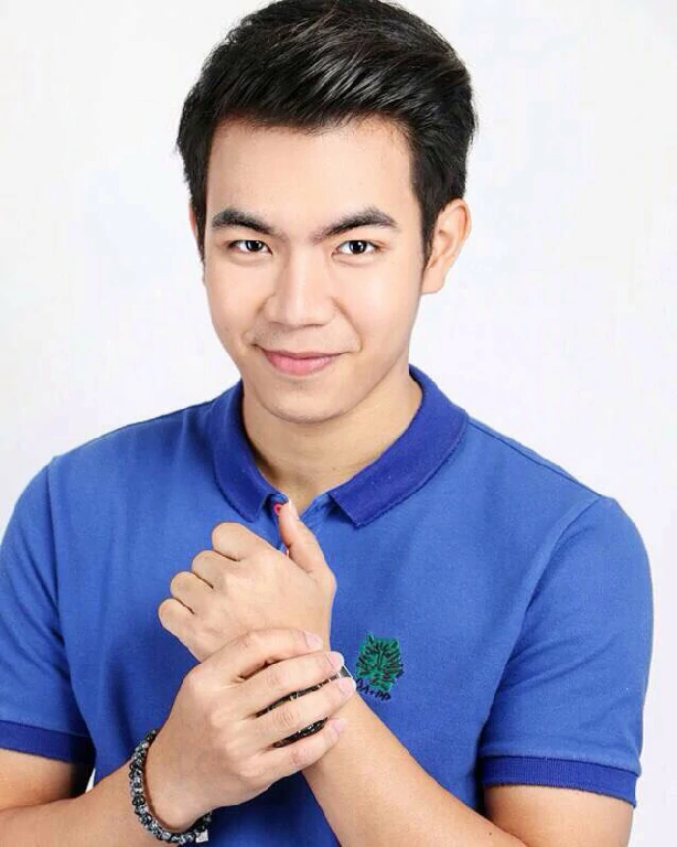 รีวิวตัดกระพุ้งแก้ม
